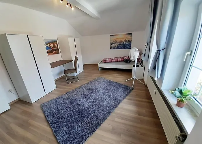 Spacious For Traveler And Fitter Apartment *