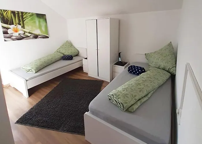 Spacious For Traveler And Fitter